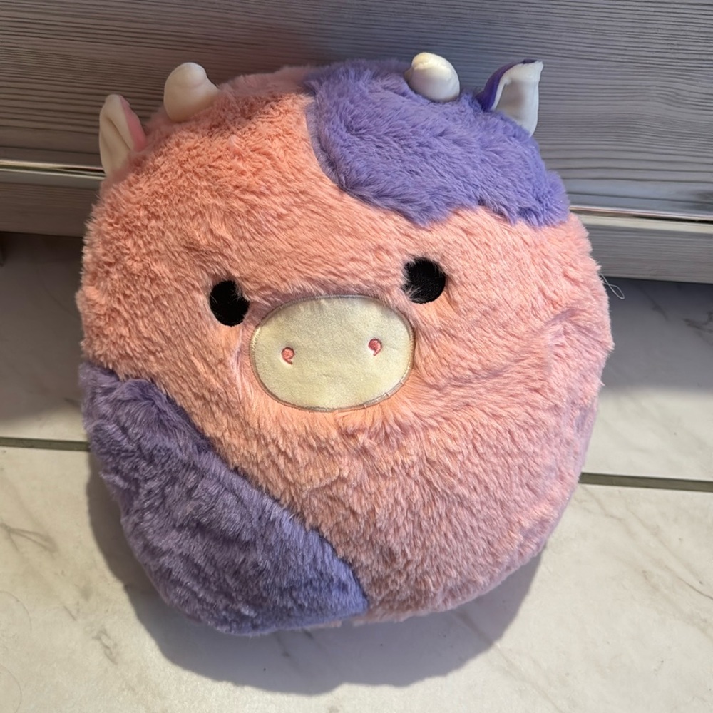 Patty Fuzz A Mallows squishmallow